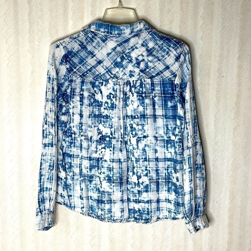 ❤️ LOVE FIRE Button Down Short Size S - Picture 3 of 5